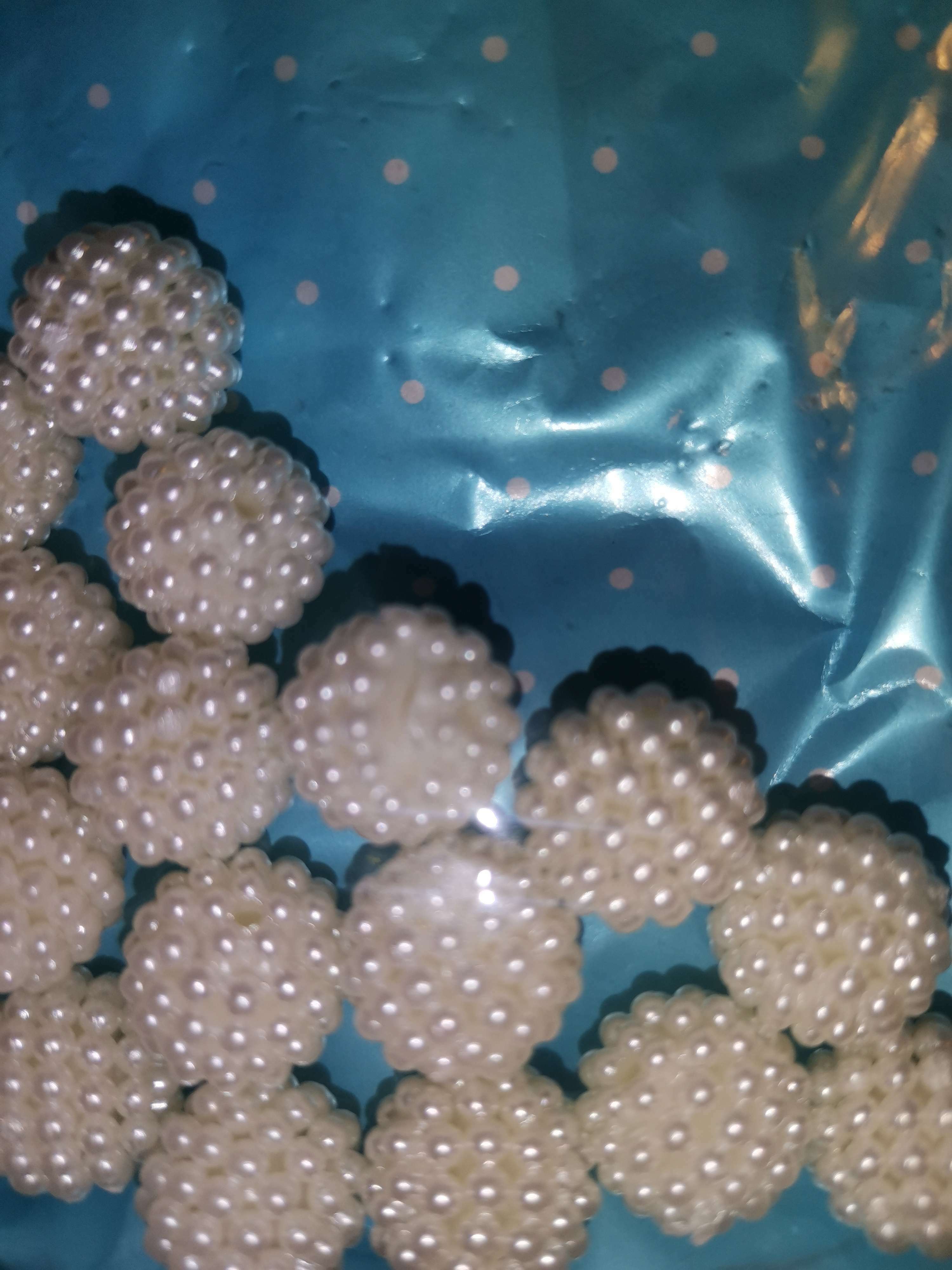 Фотография покупателя товара Бусины для творчества пластик "Барашковый жемчужный шарик" набор 25 шт 1,4х1,4х1,4 см