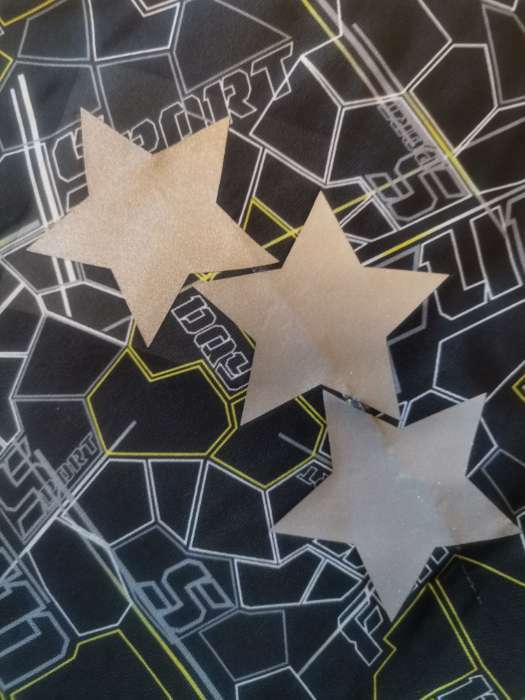 Фотография покупателя товара Светоотражающая термонаклейка «Звезда», 5 × 5 см, 5 шт, цвет серый