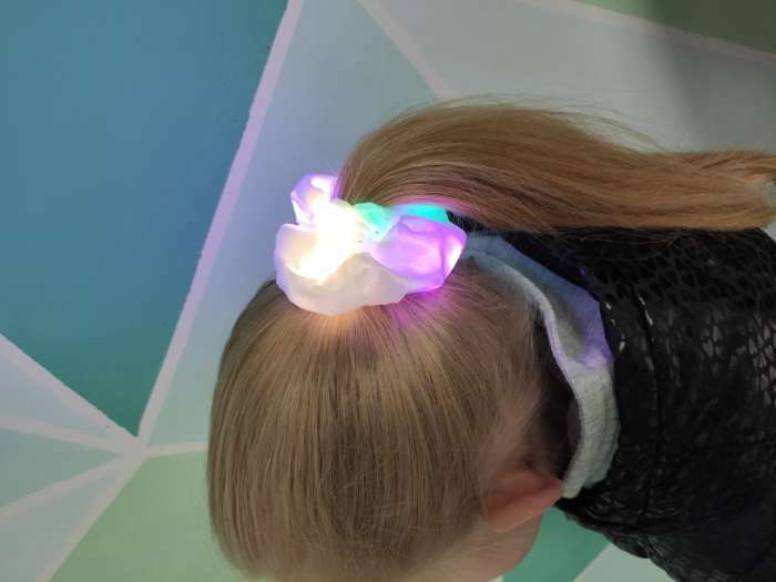 Фотография покупателя товара Резинка для волос светящиеся, атласная, ВИНКС - Фото 1