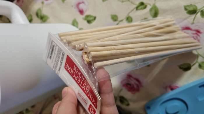 Фотография покупателя товара Набор деревянных палочек-дюбелей для кондитерских изделий Доляна, 20 см, 20 шт