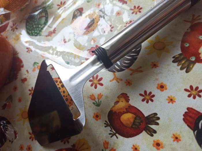 Фотография покупателя товара Нож-лопатка для сыра Доляна «Помощник», 22 см, с металлической ручкой, цвет чёрный