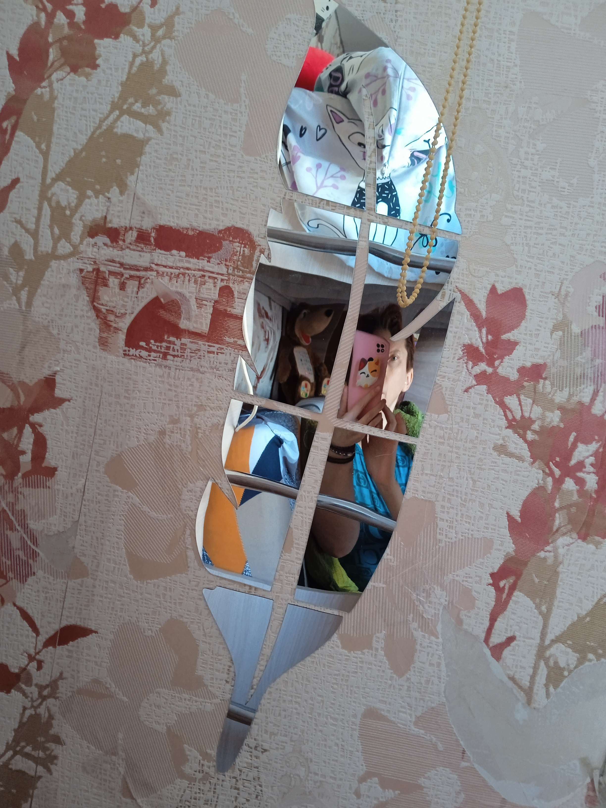 Фотография покупателя товара Наклейки интерьерные "Пёрышко", зеркальные, декор на стену, панно 73 х 18 см, 6 эл - Фото 10