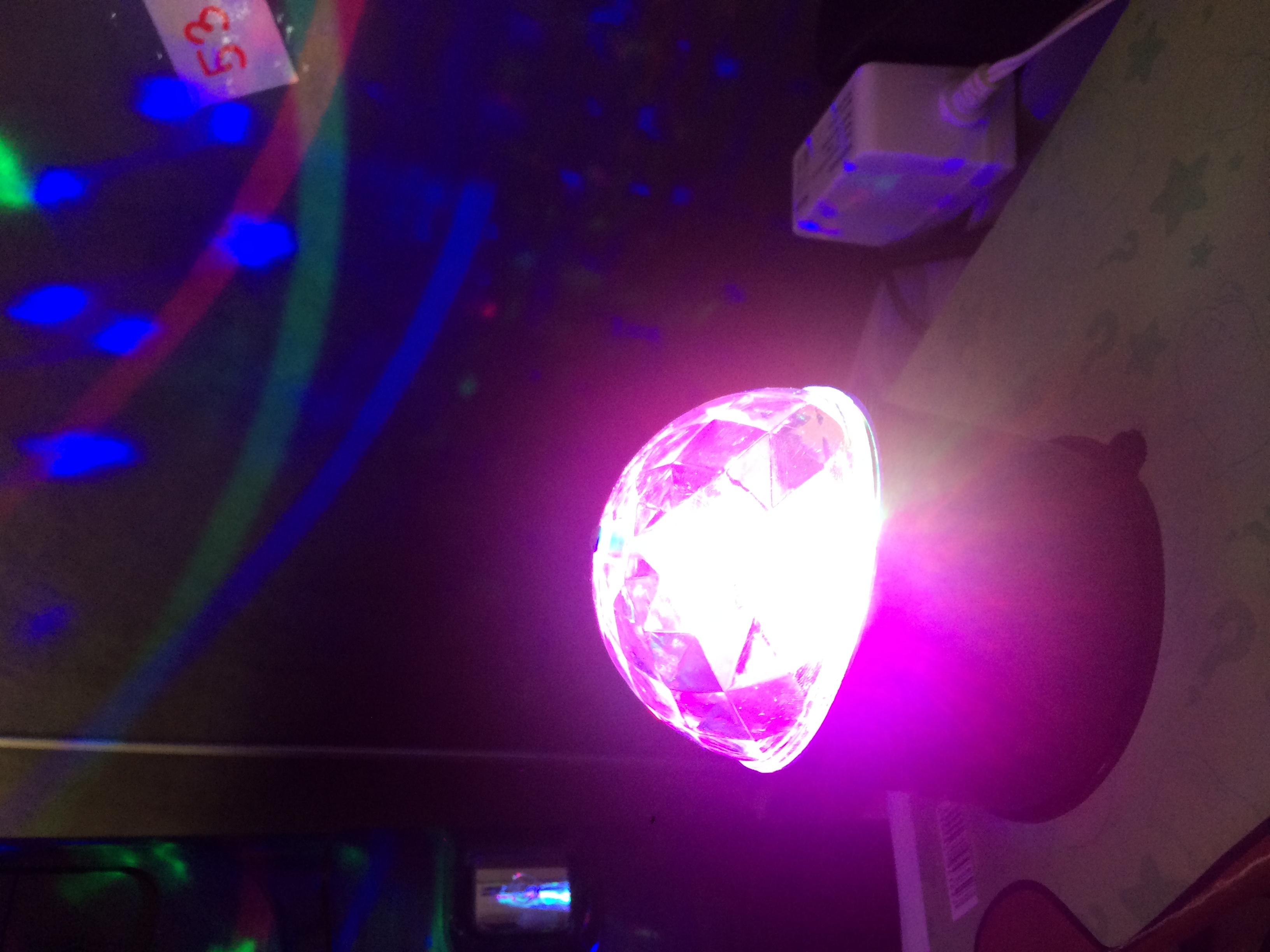 Фотография покупателя товара Световой прибор «Хрустальный шар» 7.5 см, свечение RGB, 220 В, белый - Фото 3