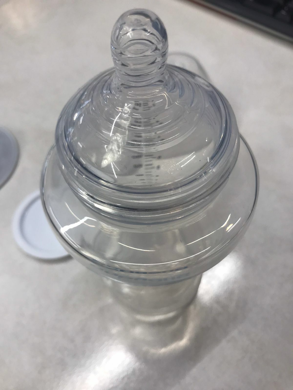 Фотография покупателя товара Соска силиконовая, антиколиковая на бутылочку, +0мес., широкое горло, Ø60мм, медленный поток - Фото 3