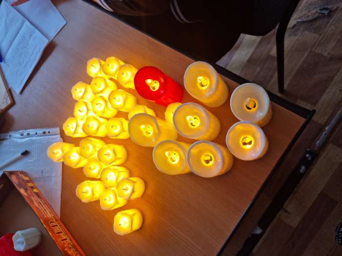 Фотография покупателя товара Свеча светодиодная «Пламя», горит жёлтым, цвета МИКС - Фото 1