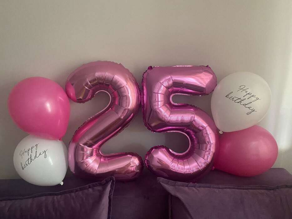 Фотография покупателя товара Шар фольгированный 32" «Цифра 3», индивидуальная упаковка, цвет розовый - Фото 1