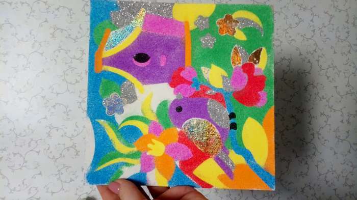 Фотография покупателя товара Набор для творчества. Фреска песком «Сказочный сад» + 9 цветов песка по 4 гр, блёстки, стека