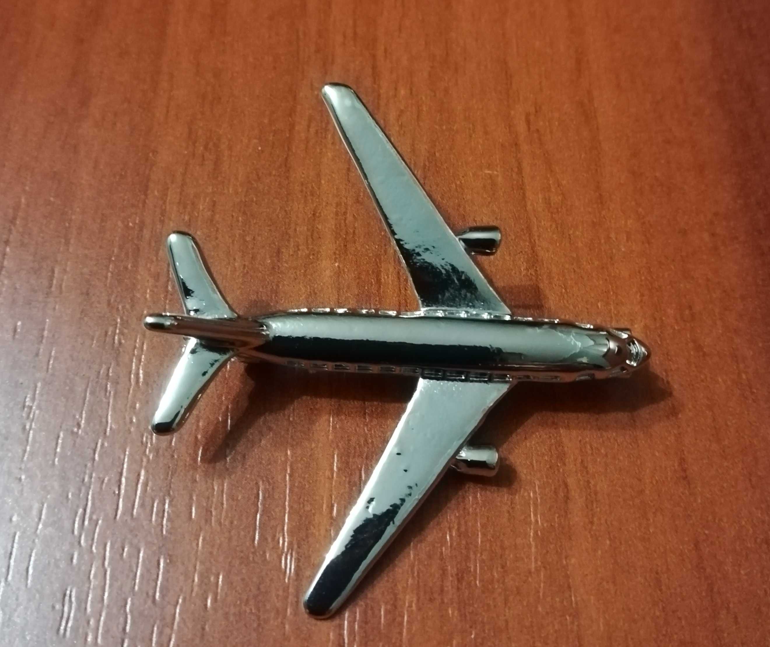Фотография покупателя товара Брошь «Самолёт», цвет серебро - Фото 3