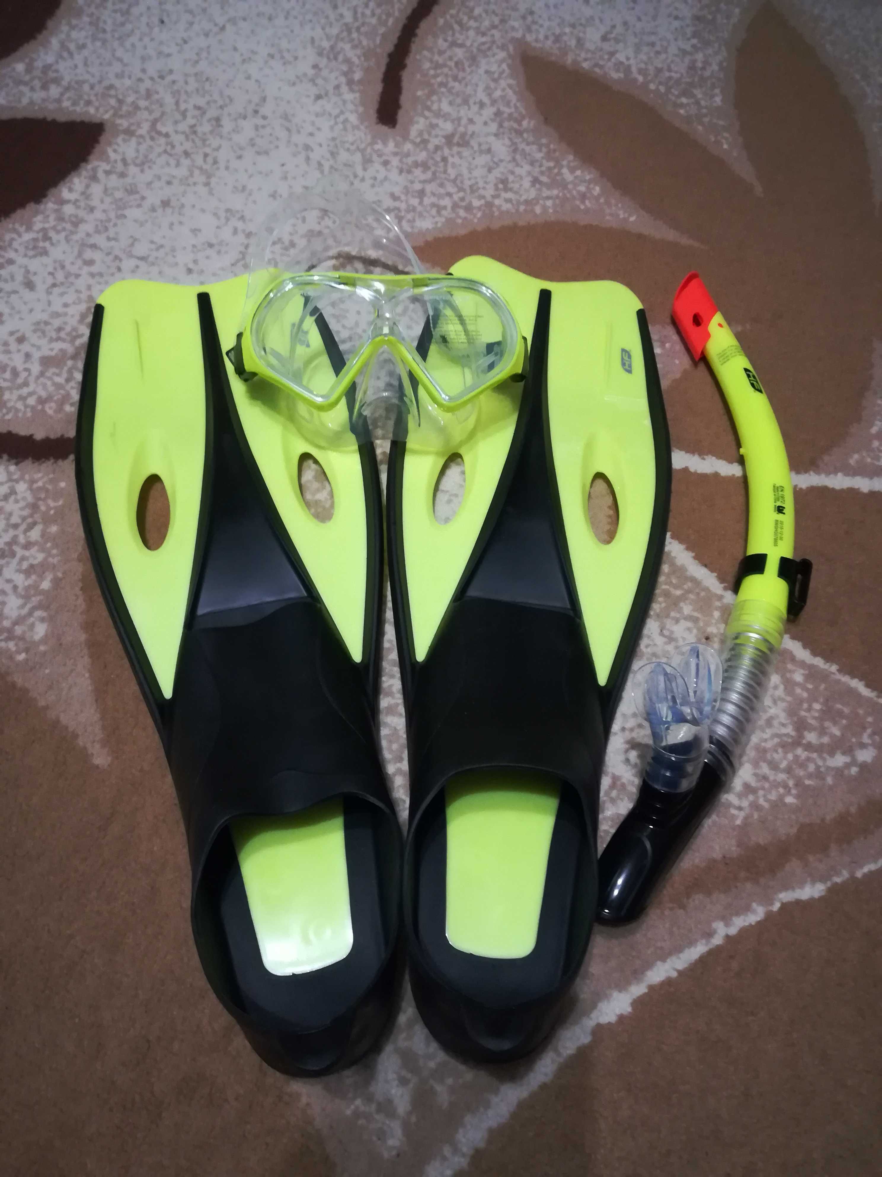 Фотография покупателя товара Набор для плавания Dream Diver, для взрослых, 3 предмета: маска, трубка, ласты, размер 38-39, цвет МИКС Bestway