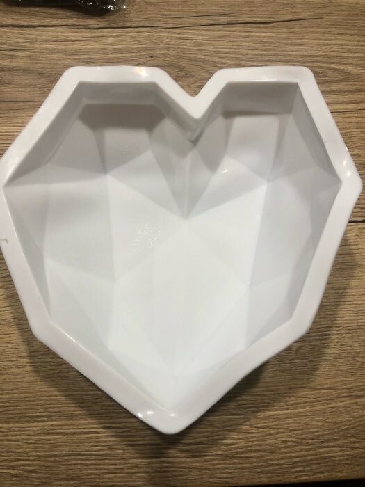 Фотография покупателя товара Форма для муссовых десертов и выпечки KONFINETTA «Геометрия любви», силикон, 21,5×20×6 см, цвет белый