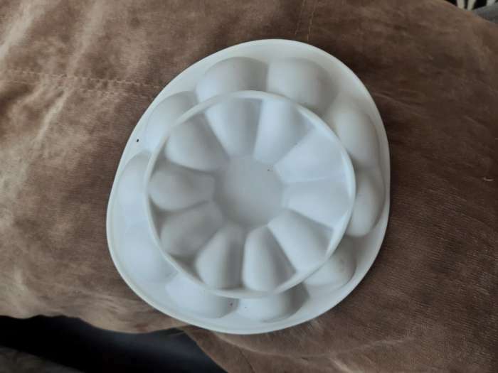 Фотография покупателя товара Форма для муссовых десертов и выпечки Доляна «Цветок», силикон, 21×7 см, цвет белый