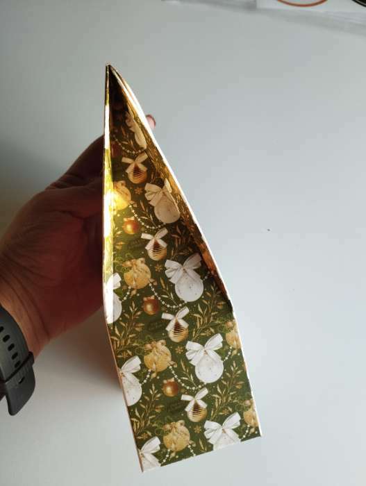 Фотография покупателя товара Коробка складная «Золотой», 9 х 19 х 6 см, Новый год - Фото 5