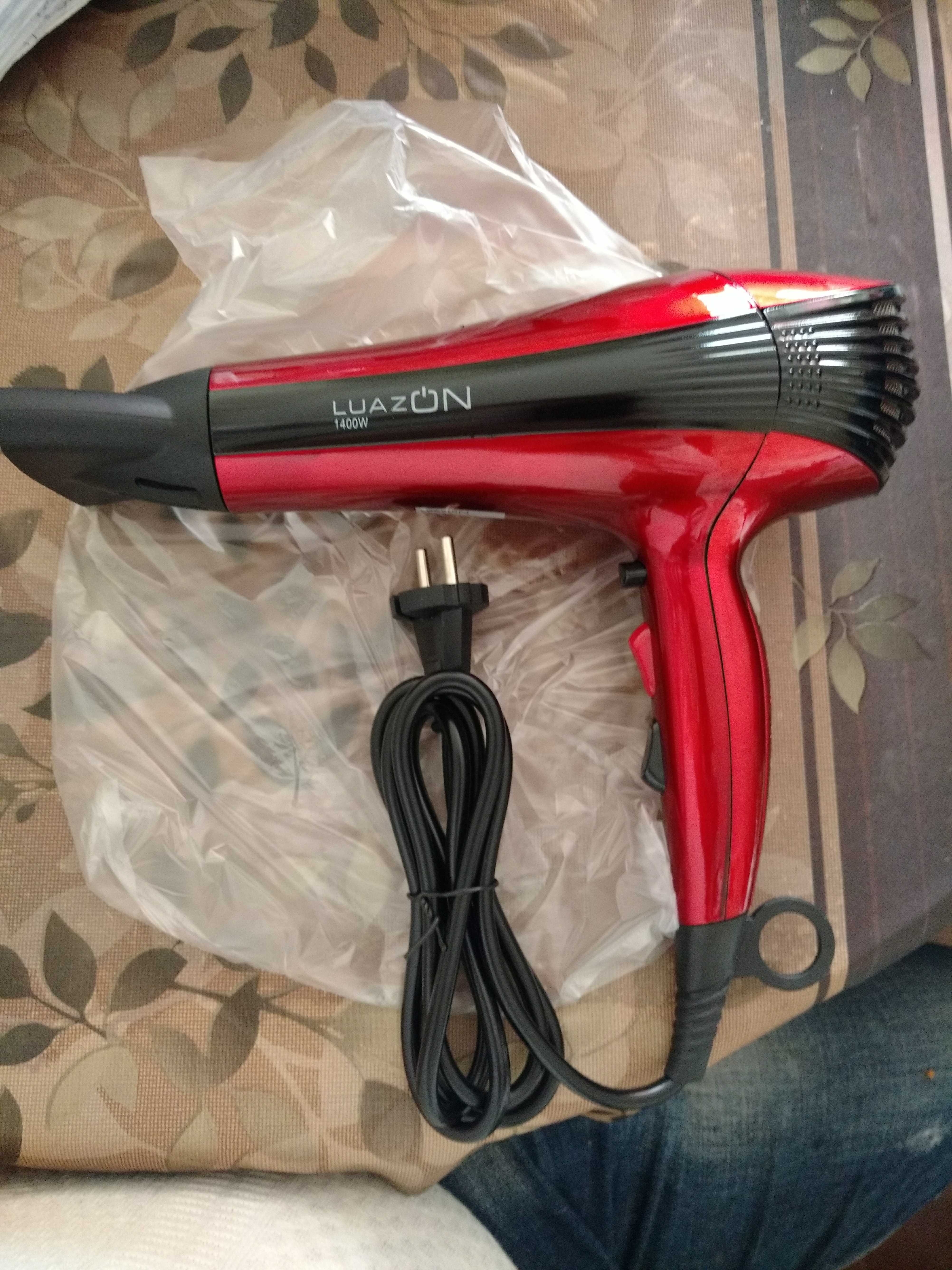 Фотография покупателя товара Фен для волос Luazon LF-21, 1400 Вт, 2 скор, 2 темп. реж, "Холодный воздух", чёрно-красный