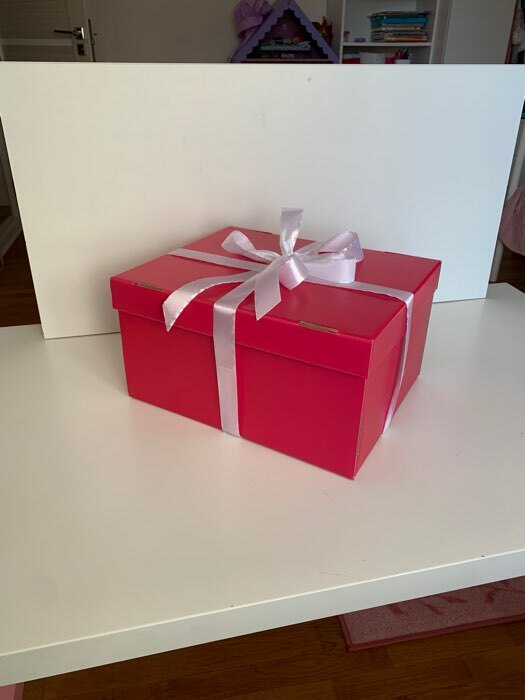 Фотография покупателя товара Коробка подарочная складная, упаковка, «Красная», 31,2 х 25,6 х 16,1 см - Фото 11