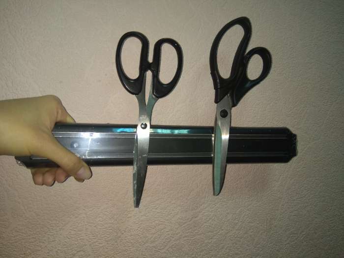 Фотография покупателя товара Держатель для ножей магнитный Доляна «Линия», 55 см - Фото 2