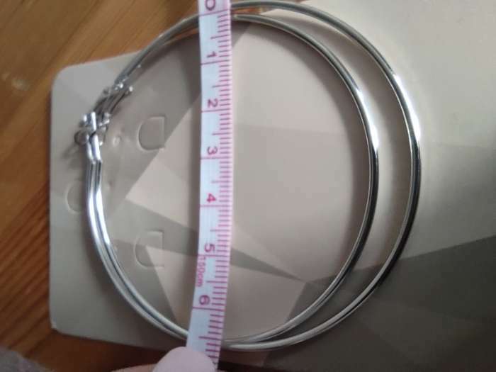 Фотография покупателя товара Серьги кольца «Классика» d=7 см, цвет серебро - Фото 4