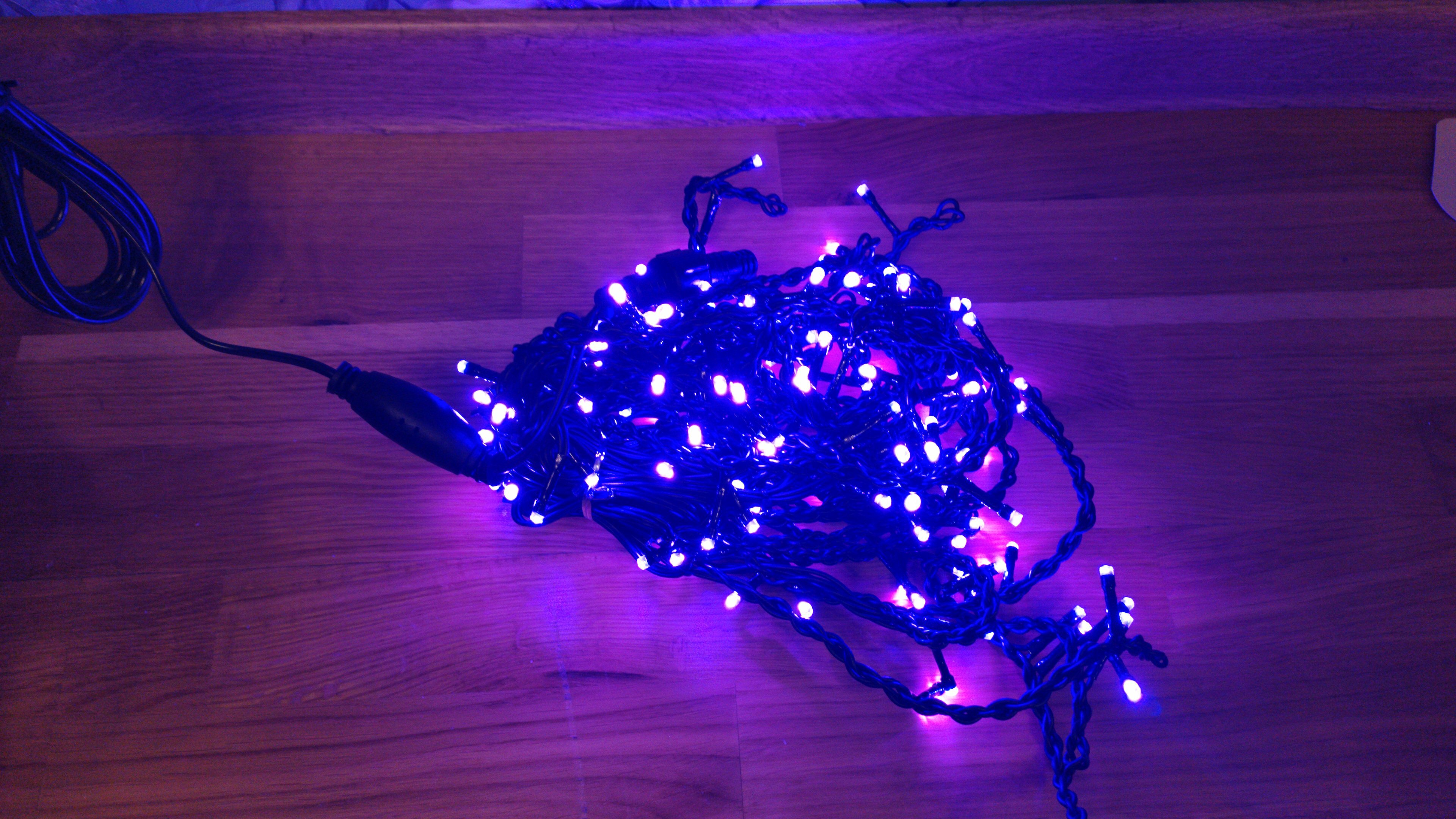 Фотография покупателя товара Гирлянда «Нить» 10 м, IP44, тёмная нить, 100 LED, свечение фиолетовое, 8 режимов, 220 В - Фото 8