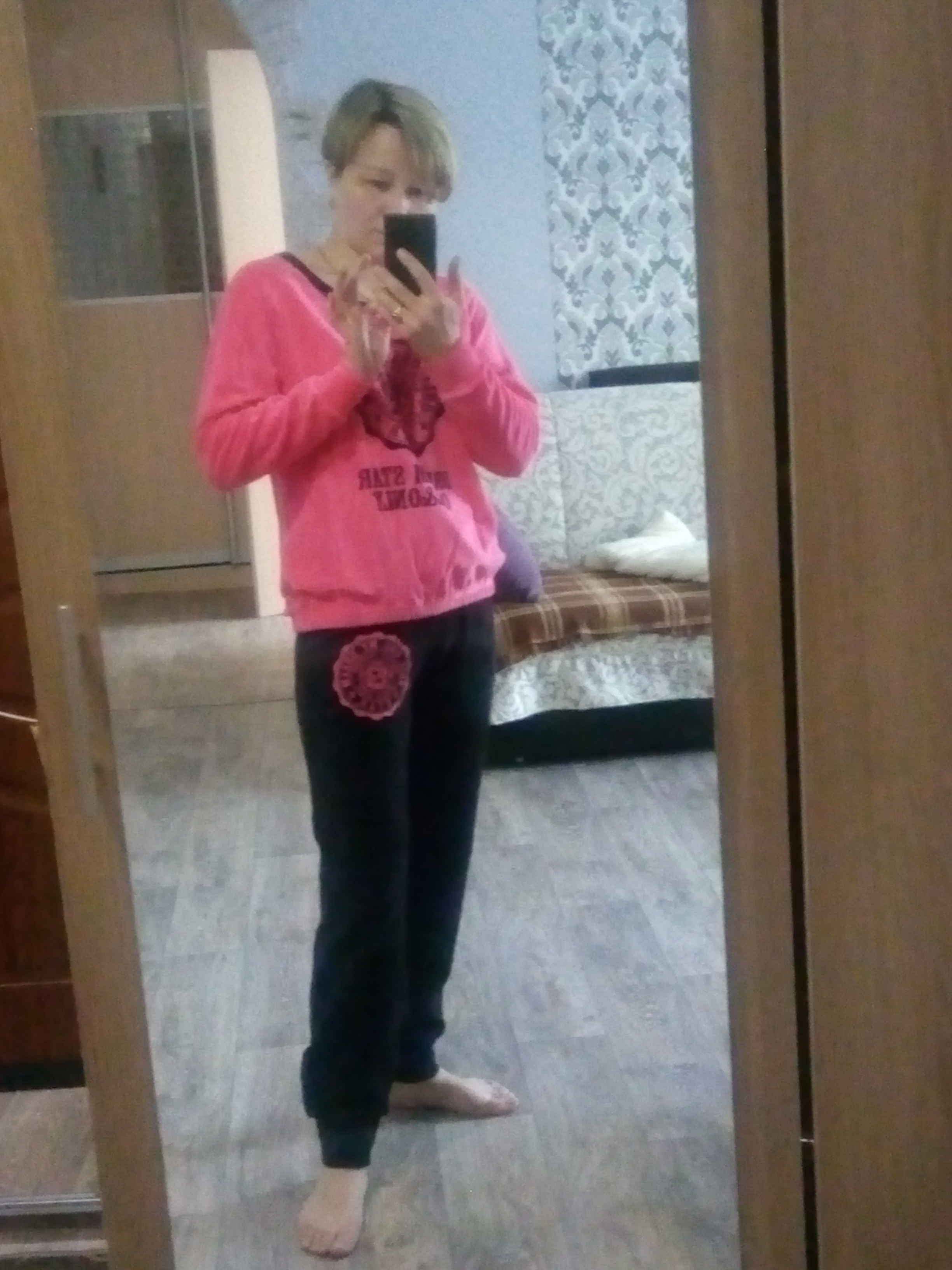 Фотография покупателя товара Костюм женский (свитшот, брюки), Dream розовый, размер 48