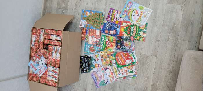 Фотография покупателя товара Новогодний набор «Буква-Ленд», 12 книг в подарочной коробке + 2 подарка - Фото 151