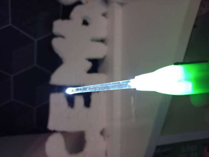 Фотография покупателя товара Палочка для чистки ушей Luazon LES-03, LED-подсветка, 3 насадки, от батареек (в комплекте) - Фото 7