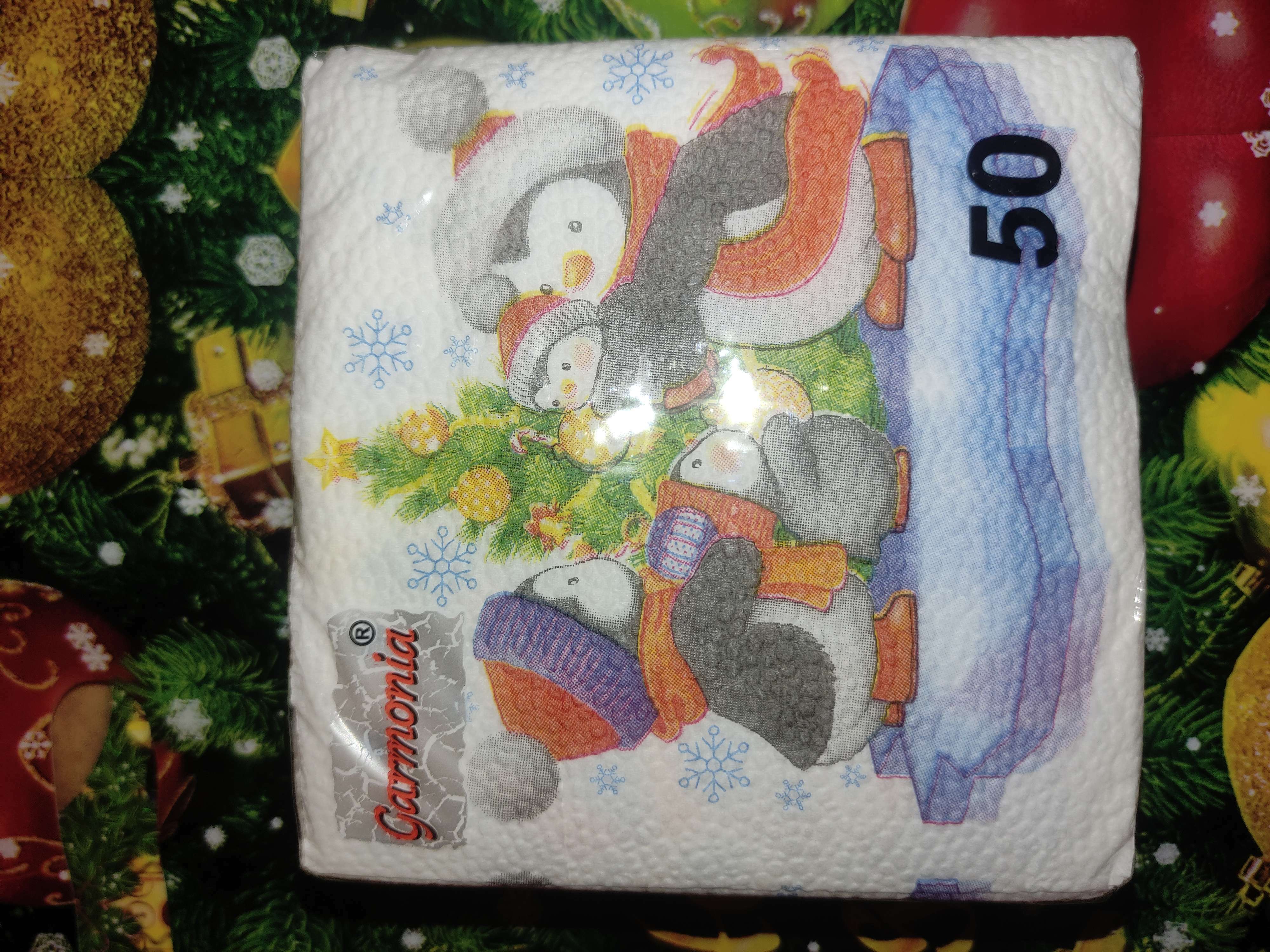 Фотография покупателя товара Новогодние салфетки бумажные Гармония цвета «Пингвинята», 24х24 см, 50 листов - Фото 1