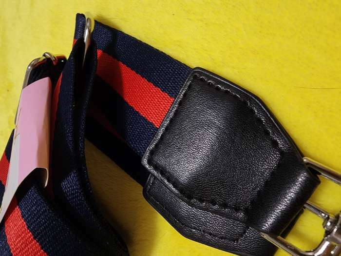 Фотография покупателя товара Ручка для сумки, стропа с кожаной вставкой, 139 ± 3 × 3,8 см, цвет синий/красный