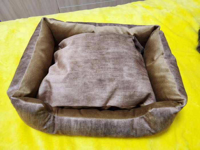 Фотография покупателя товара Лежанка-диван с двусторонней подушкой, 45 х 35 х 11 см, микс цветов - Фото 1