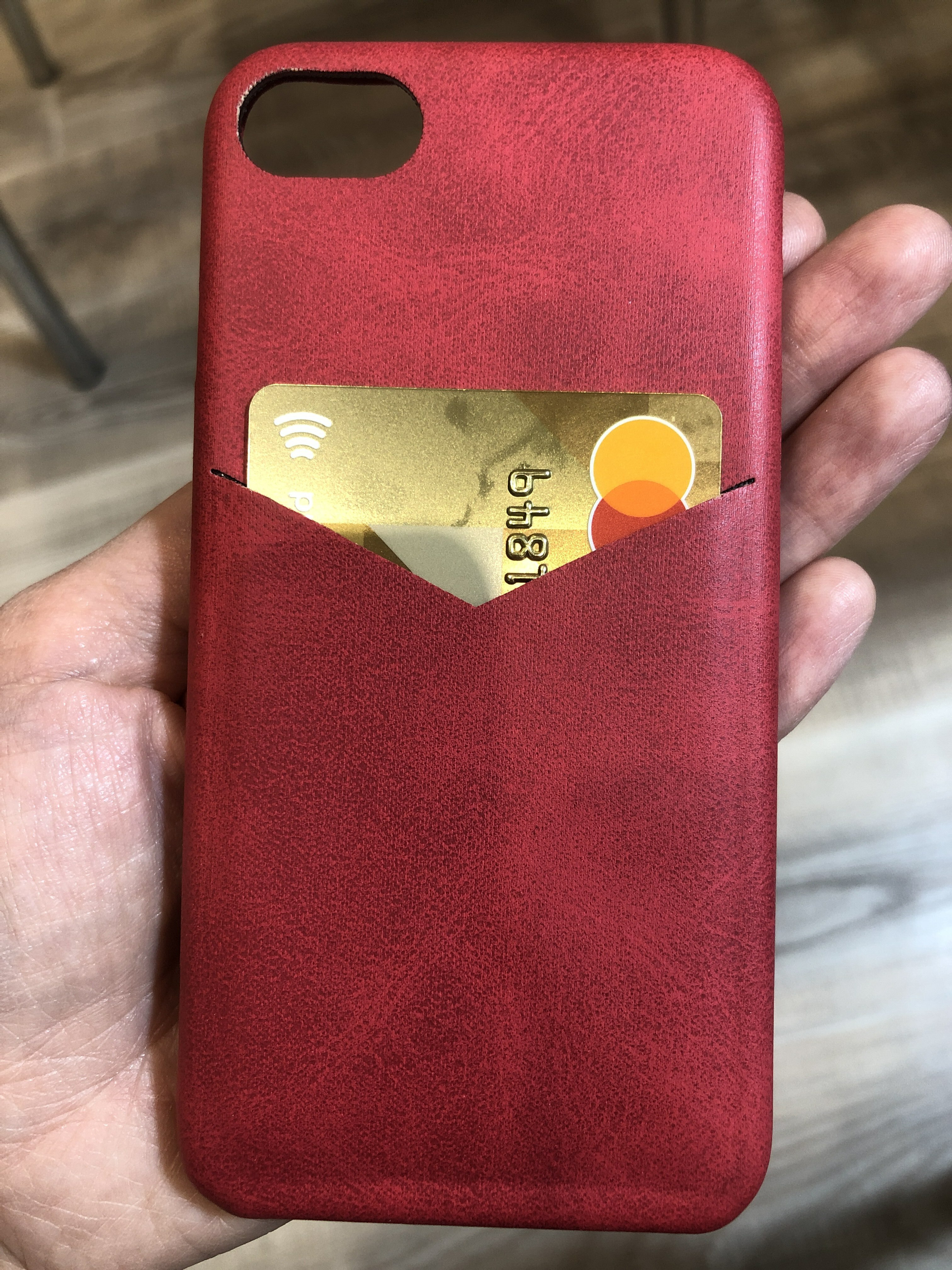 Фотография покупателя товара Чехол LuazON для iPhone 7/8/SE (2020), с отсеком под карты, кожзам, красный
