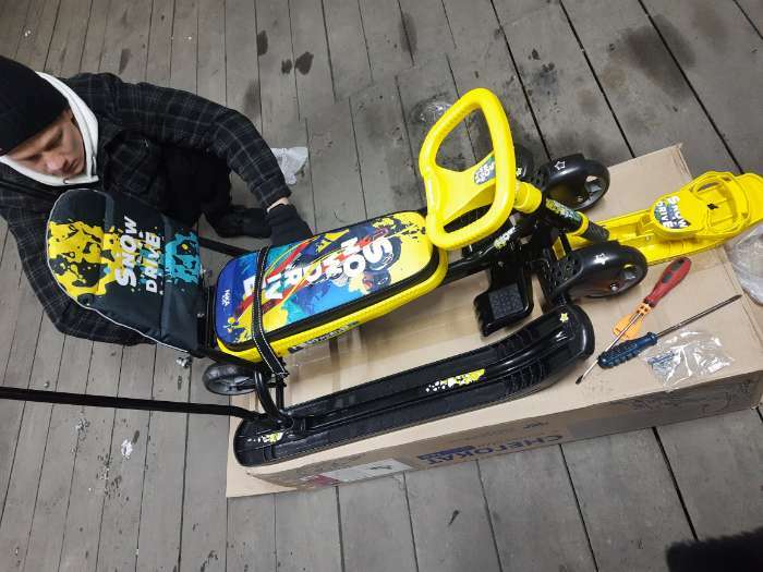 Фотография покупателя товара Снегокат с колёсами «Тимка спорт 6» Winter sport, ТС6/WS, с родительской ручкой, со спинкой и ремнём безопасности, цвет жёлтый/чёрный - Фото 2