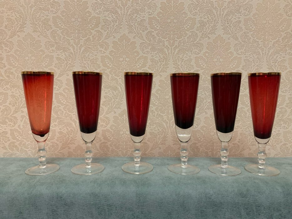 Фотография покупателя товара Бокал для шампанского «Мери», 160 мл, цвет красный - Фото 1