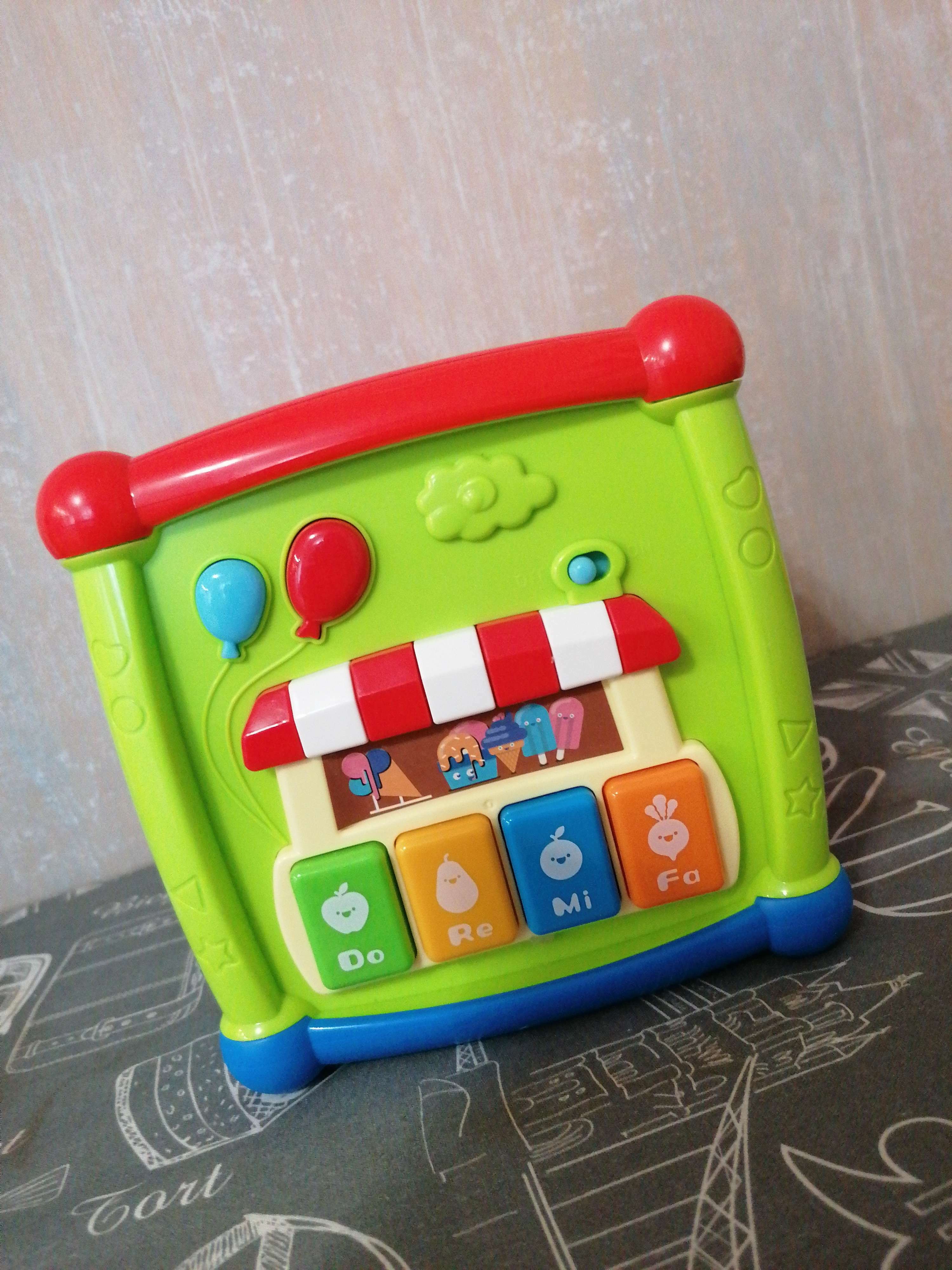 Фотография покупателя товара Развивающая игрушка «Умный кубик», световые и звуковые эффекты - Фото 3