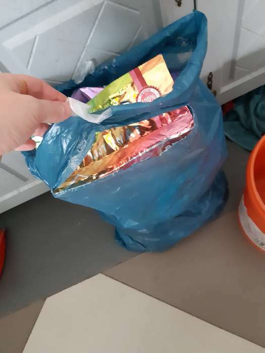 Фотография покупателя товара Мешки для мусора с завязками Доляна «Люкс», 50 л, 25 мкм, 50×70 см, ПВД, 10 шт, цвет синий, микс