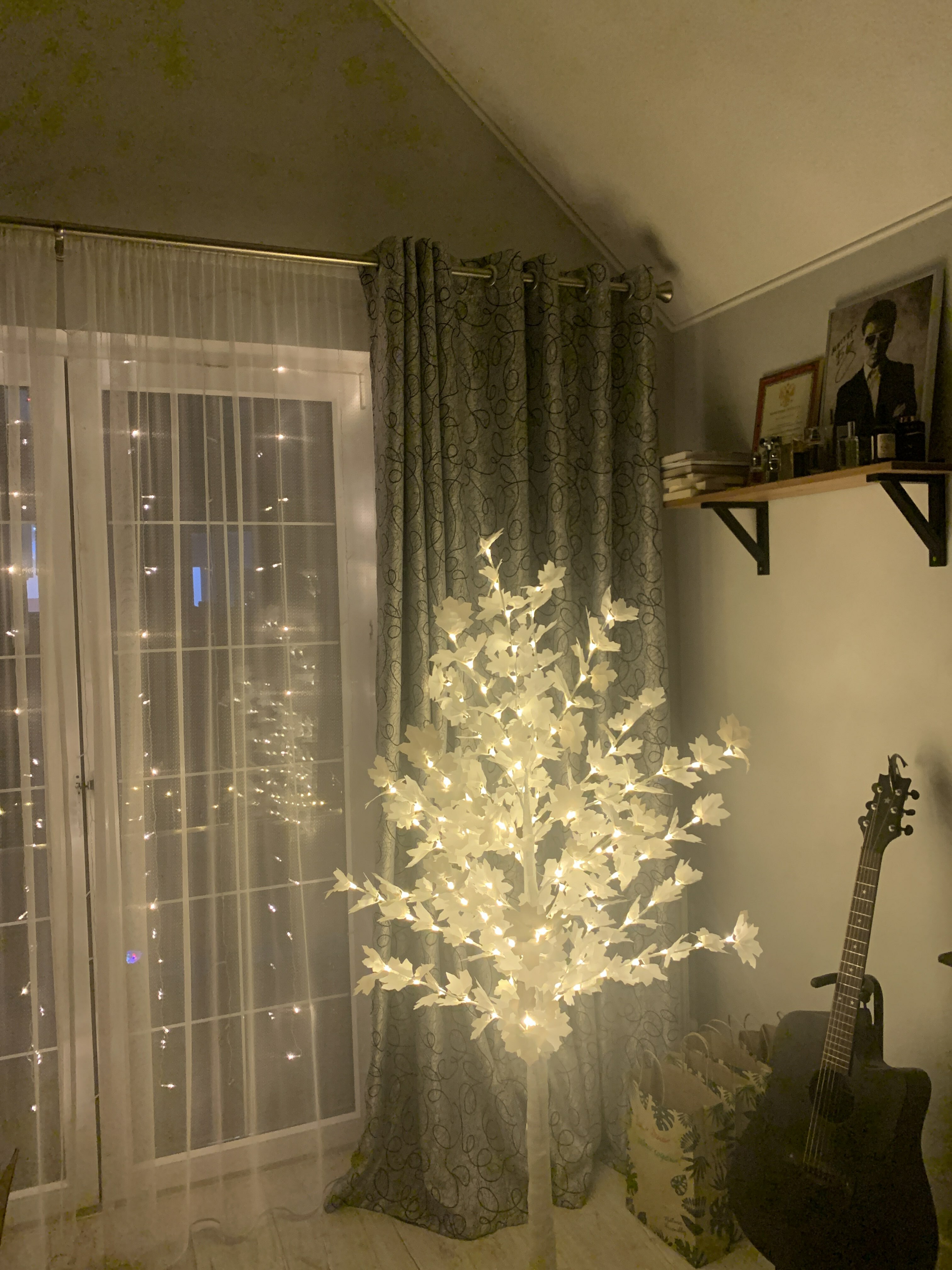 Фотография покупателя товара Светодиодное дерево «Клён белый» 1.6 м, 160 LED, постоянное свечение, 220 В, свечение тёплое белое - Фото 3