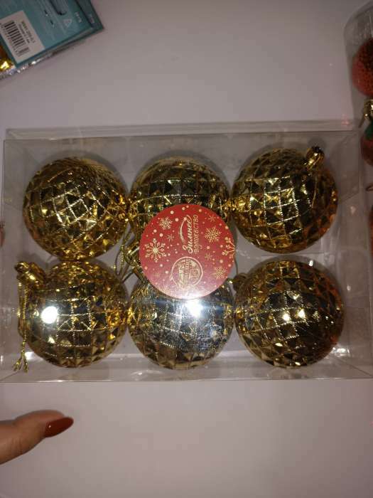 Фотография покупателя товара Набор шаров пластик d-6 см, 6 шт "Объёмная сеточка" золото
