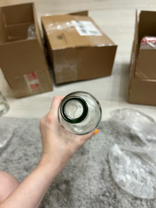 Фотография покупателя товара Бутылка стеклянная «Оригинальная», 1 л, h=35 см, цвет прозрачный
