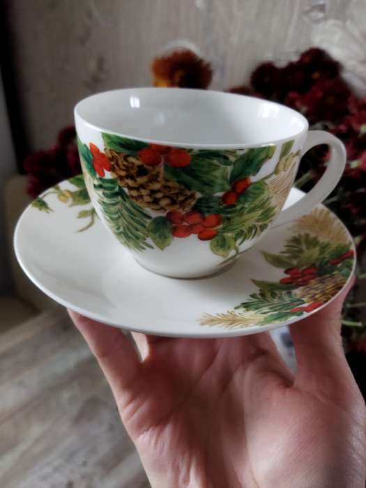 Фотография покупателя товара Чайная пара фарфоровая Доляна «Рождество», 2 предмета: чашка 280 мл, блюдце d=15 см