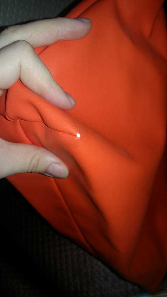 Фотография покупателя товара Сумка женская, отдел на молнии, длинный ремень, цвет оранжевый - Фото 2