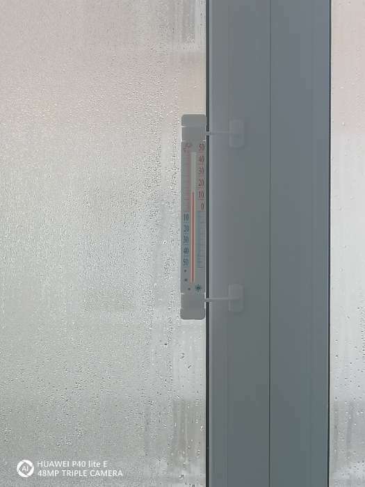 Фотография покупателя товара Термометр, уличный, оконный, на липучках, белый - Фото 2