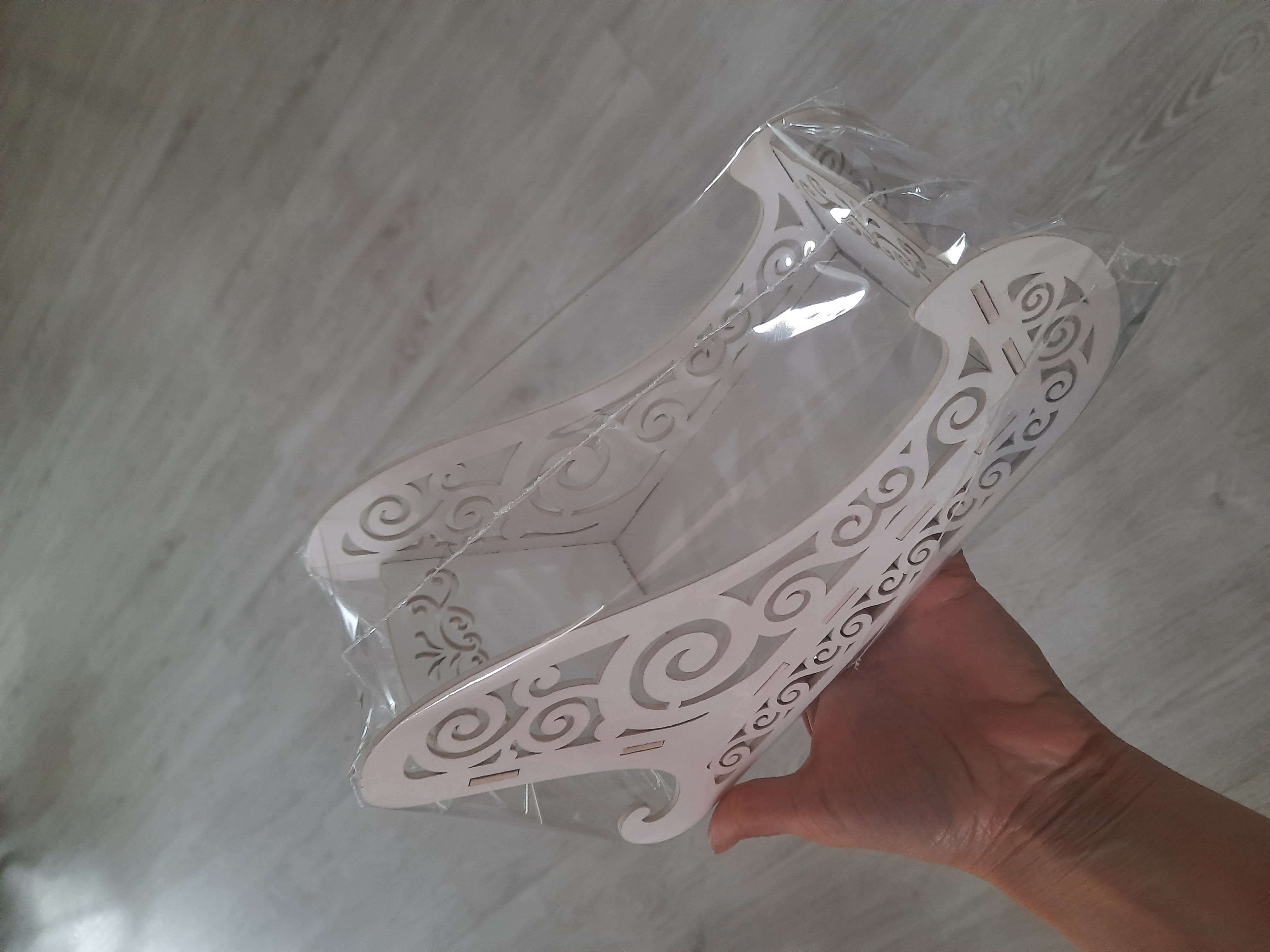 Фотография покупателя товара Кашпо деревянное, 23×10×14 см "Новогоднее. Санки", подарочная упаковка, белое