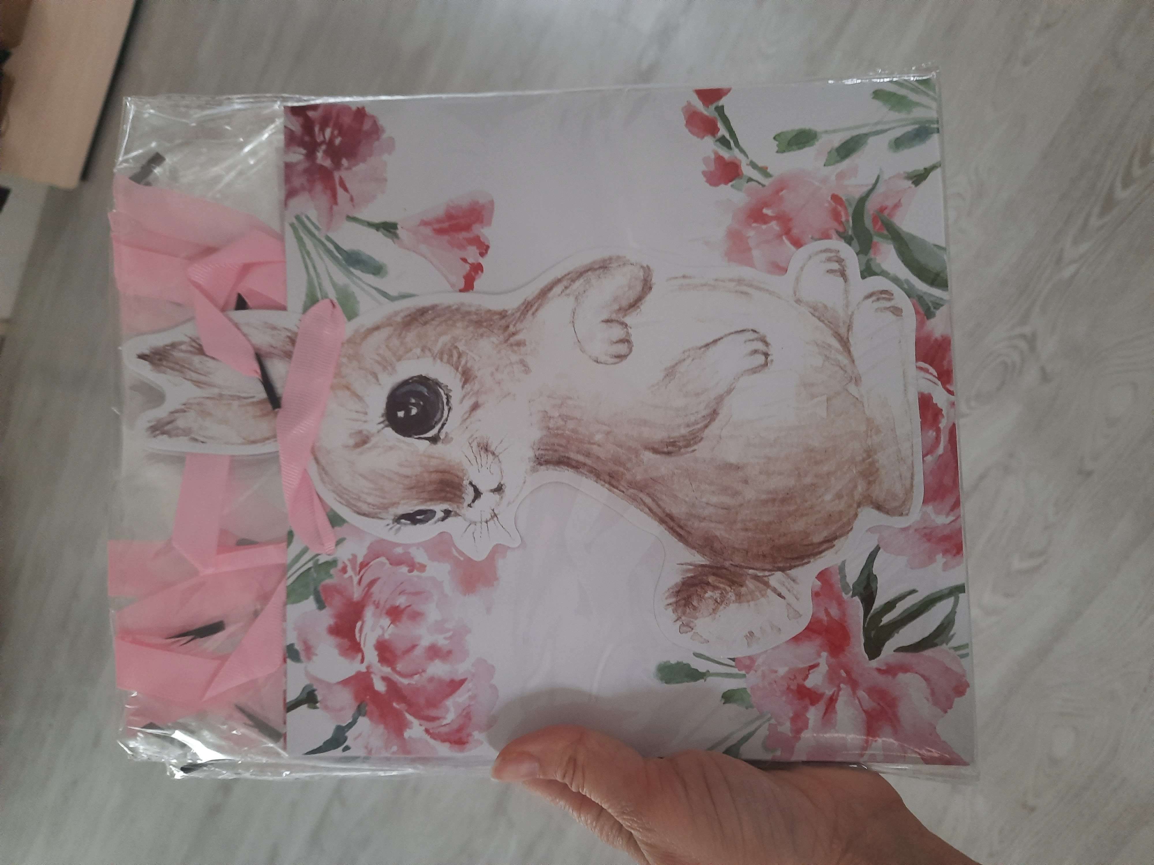 Фотография покупателя товара Пакет подарочный, упаковка, «Кролик», 22 х 22 х 10 см