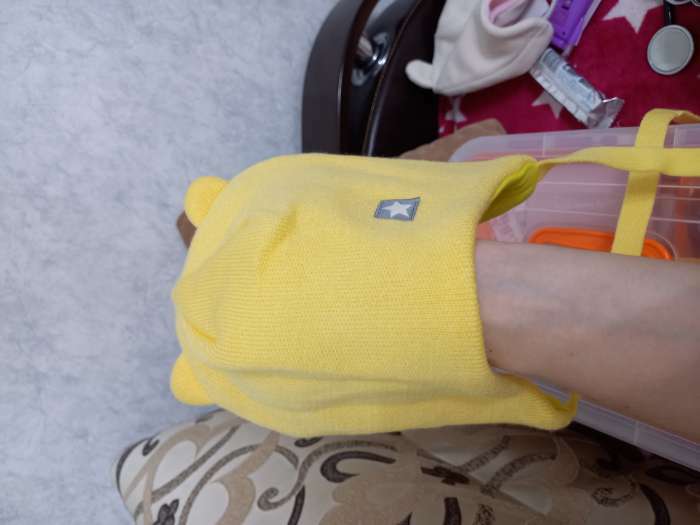 Фотография покупателя товара Шапка детская, цвет жёлтый/ушки, размер 42-46 - Фото 1