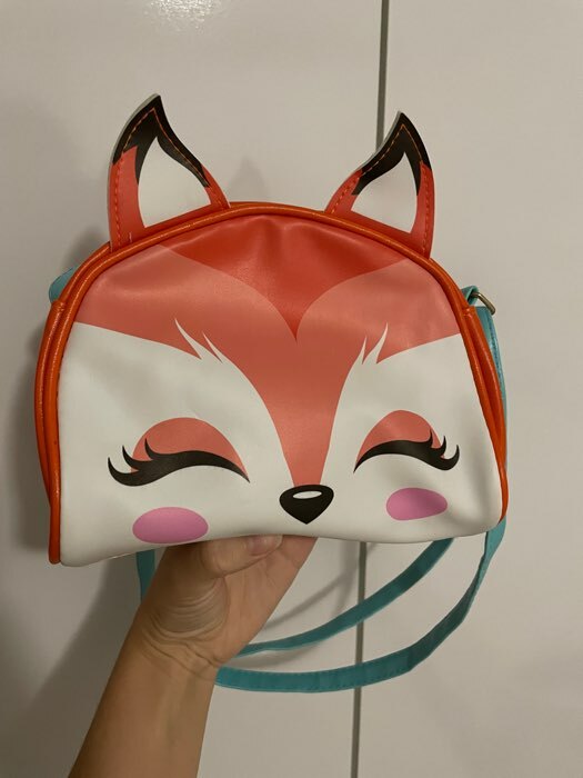 Фотография покупателя товара Сумка детская для девочки «Лисенок», искусственная кожа, с брелоком, 18×15×2 см - Фото 1