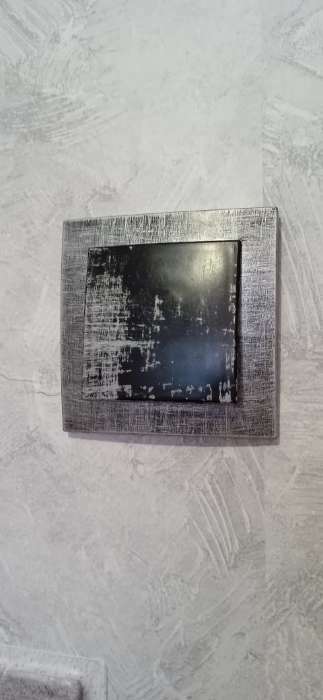 Фотография покупателя товара Выключатель "Элект" VS 16-131-ЧС, 6 А, 1 клавиша, скрытый, цвет черный под серебро