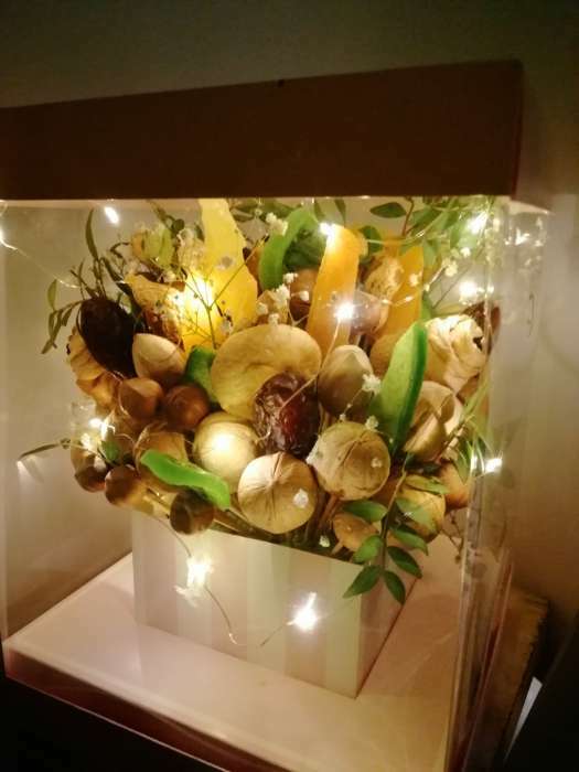 Фотография покупателя товара Коробка подарочная для цветов с вазой и PVC окнами складная, упаковка, With Love 23 х 30 х 23 см - Фото 10
