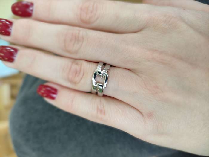 Фотография покупателя товара Кольцо «Пряжка», квадрат, цвет серебро, безразмерное - Фото 1