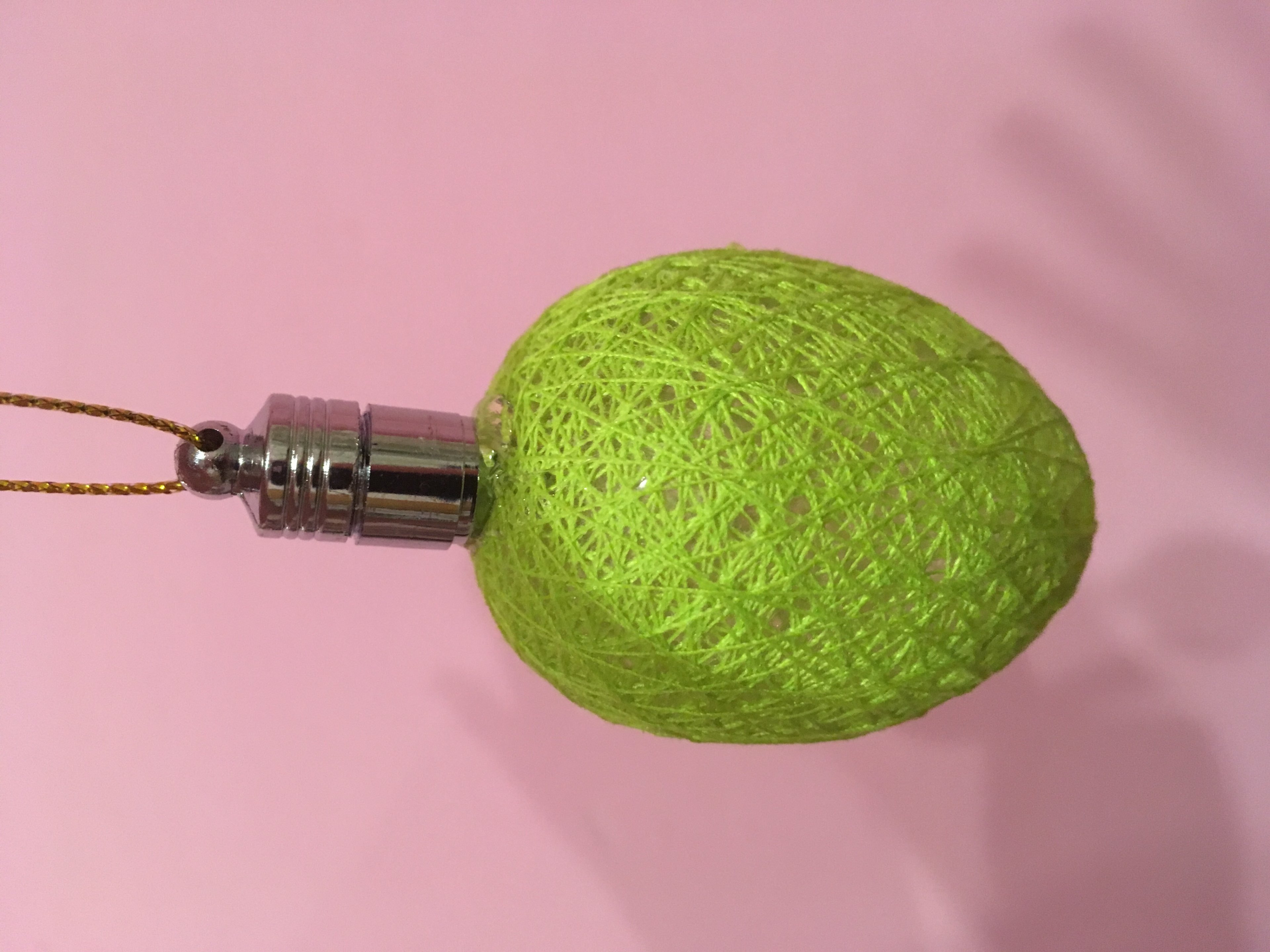 Фотография покупателя товара Игрушка световая "Шишка на елку" (батарейки в комплекте) 6 см, 1 LED, RGB, ЗЕЛЕНЫЙ - Фото 1