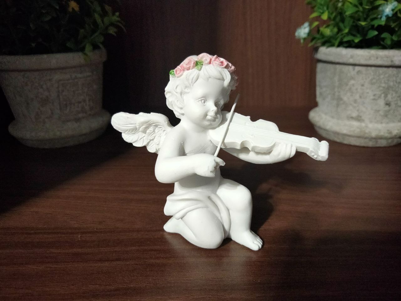 Фотография покупателя товара Сувенир полистоун "Белоснежный ангел со скрипкой" 7х5,5х8 см - Фото 2