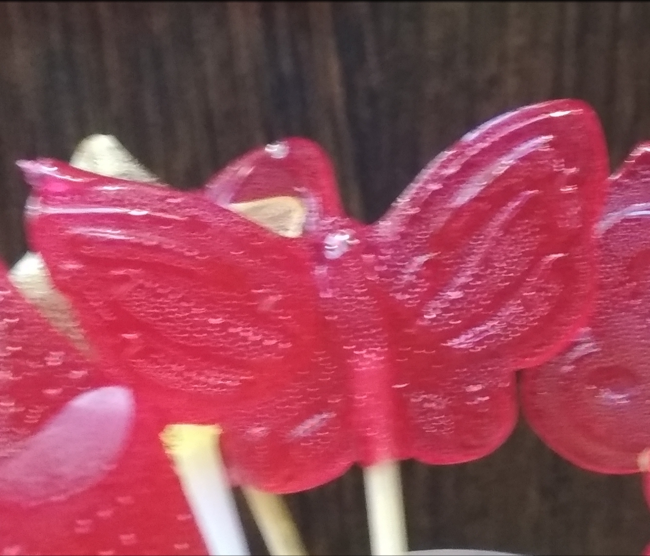 Фотография покупателя товара Силиконовый молд для леденцов и шоколада «Бабочки», 5×3,5 см, цвет прозрачный