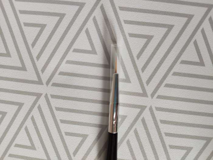 Фотография покупателя товара Кисть для наращивания и дизайна ногтей, двусторонняя, лепесток/точечная, 18,5 см, цвет чёрный - Фото 9