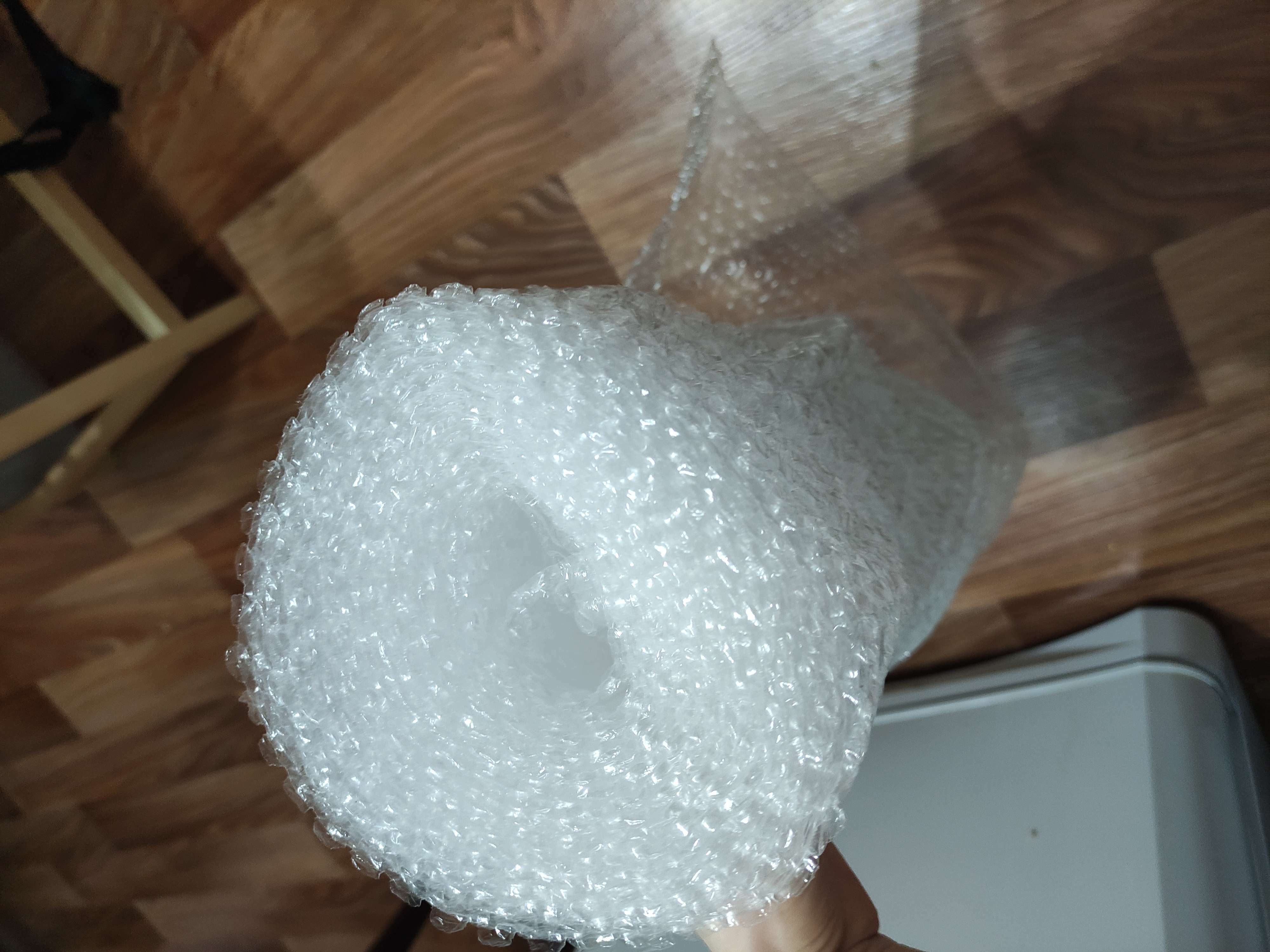 Фотография покупателя товара Плёнка воздушно-пузырьковая Greengo, толщина 40 мкм, двухслойная, длина 5 м, ширина 0.5 м, для дома и сада - Фото 6